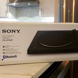 NEW Sony PS-LX310BT Turntable